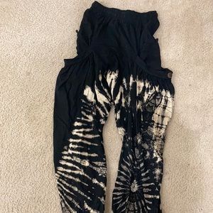 Tie-dye harem pants